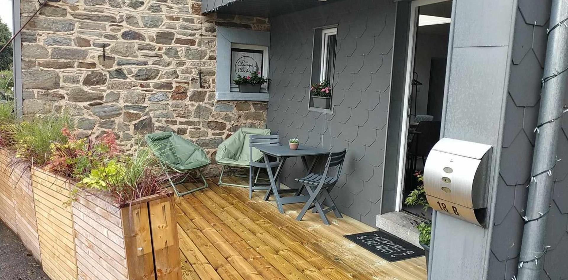 Apartmán Aux Champs Des Cloches Houffalize Pokoj fotografie